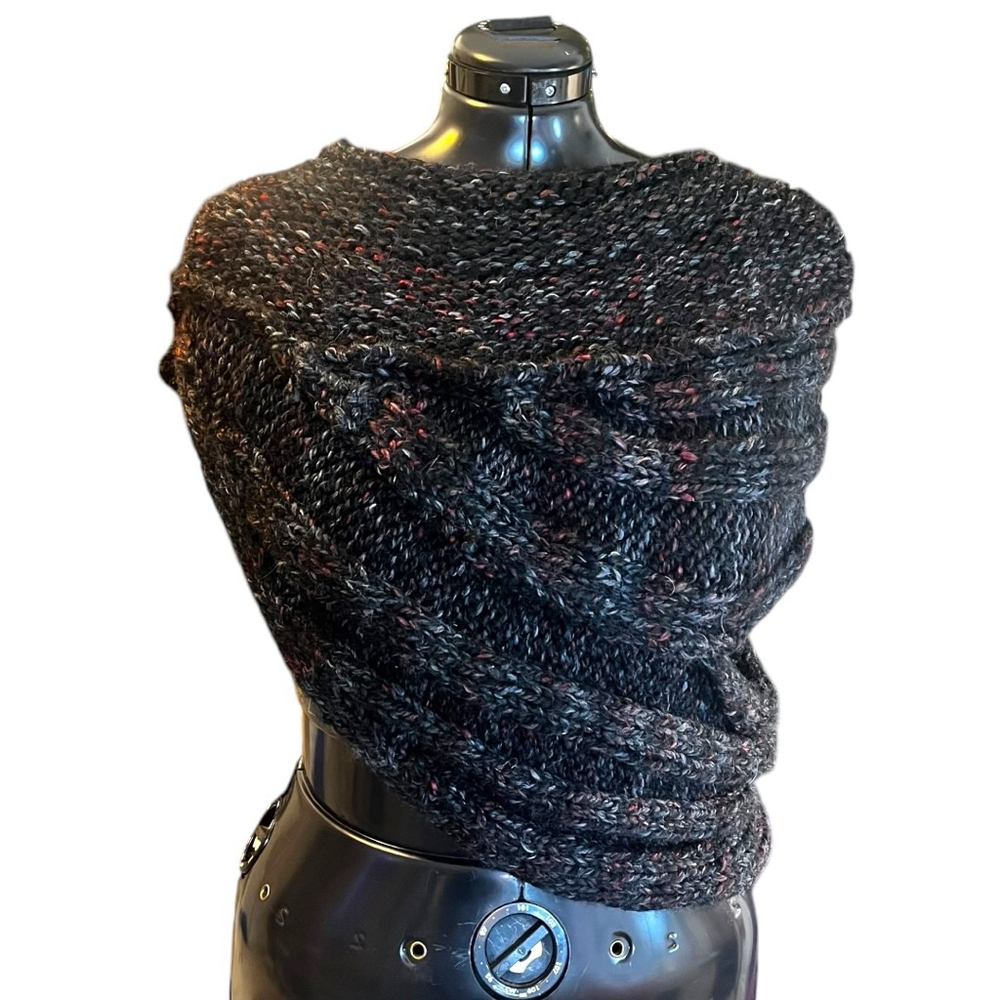 Elegant Black and Red Knit Shawl